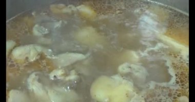Körili tavuk ve patates.