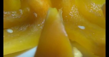 Chili plaka üzerinde