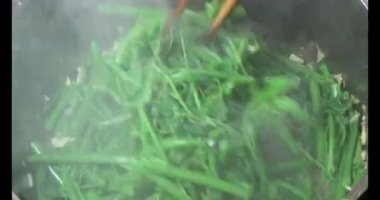 Kızarmış sebzeler.