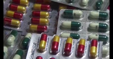 Tabaktaki antibiyotik kapsülü.