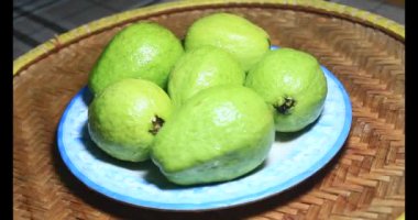 Tabakta guava var.
