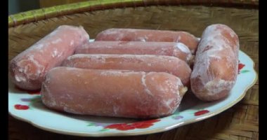 sosis tabakta