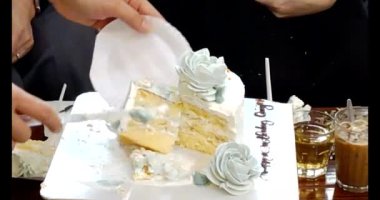 doğum günü pasta kesme