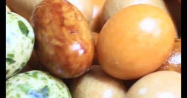 Tabakta kızarmış fıstık.