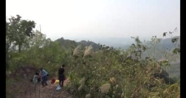 dağlara ve ormanlara tırmanmak