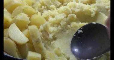 Patates keki yap.