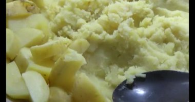 Patates keki yap.