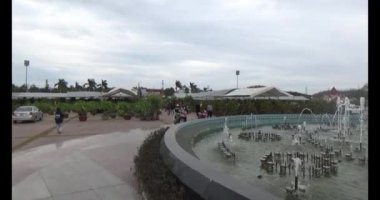 Meydandaki Çeşme