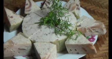 Vietnam 'da yeni yıl yemeği. Vietnam 'da yemek