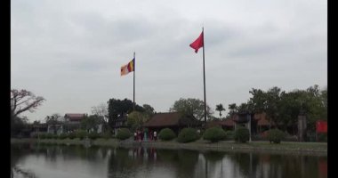 Vietnam ve Budist bayrağı.