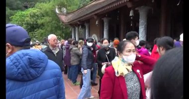 30 Mart 2025, Diatanngphilai Pagoda. Liemson, Thanhliem, Hanam, Vietnam. Diatanngphilai Pagoda eski bir pagoda. Yılın başında birçok insan ailelerine ve yaşamlarına şans dilemek için tapınağa gelir.