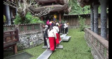 30 Mart 2025, Diatanngphilai Pagoda. Liemson, Thanhliem, Hanam, Vietnam. Diatanngphilai Pagoda eski bir pagoda. Yılın başında birçok insan ailelerine ve yaşamlarına şans dilemek için tapınağa gelir.