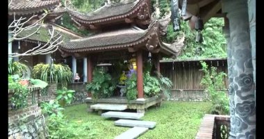 30 Mart 2025, Diatanngphilai Pagoda. Liemson, Thanhliem, Hanam, Vietnam. Diatanngphilai Pagoda eski bir pagoda. Yılın başında birçok insan ailelerine ve yaşamlarına şans dilemek için tapınağa gelir.