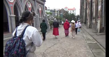 30 Mart 2025 Katolik Kilisesi Katedrali 'ni ziyaret edin.