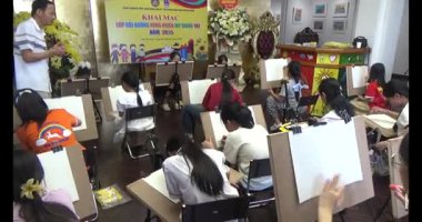 4 Haziran 2025. Van An, Chi Linh, Hai Duong, Vietnam. çizim sınıfında