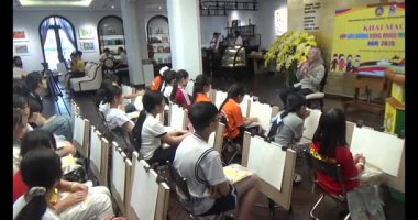 4 Haziran 2025. Van An, Chi Linh, Hai Duong, Vietnam. çizim sınıfında