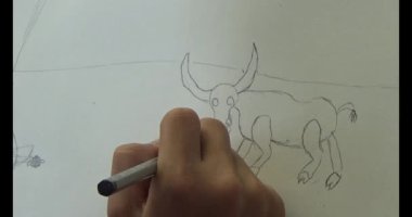 4 Haziran 2025. Van An, Chi Linh, Hai Duong, Vietnam. çizim sınıfında