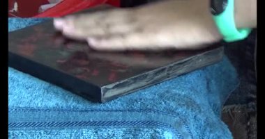 Haziran 07, 2025. Van An, Chi Linh, Hai Duong, Vietnam. Çocuklar geleneksel resimler çiziyor