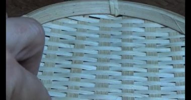 Gac tohumları bitkisel ilaçlara işleniyor.