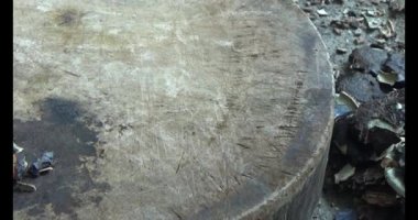 Gac tohumları bitkisel ilaçlara işleniyor.