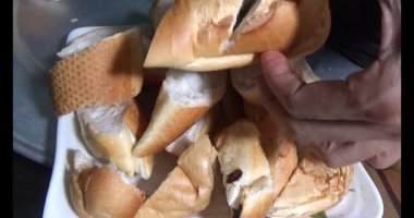 Biftek yahnisi ve yemek.