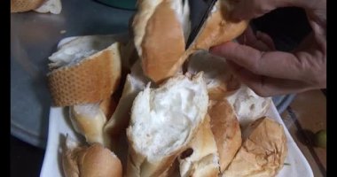 Biftek yahnisi ve yemek.