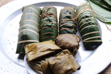 Geleneksel Banh Chung Vietnam 'da