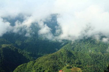 Vietnam 'daki dağ manzarası