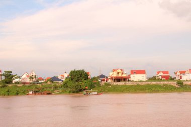 Vietnam kırsalındaki köy.