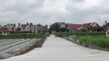 Vietnam kırsalındaki köy.