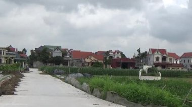 Vietnam kırsalındaki köy.