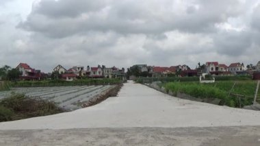 Vietnam kırsalındaki köy.