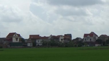 Vietnam kırsalındaki köy.