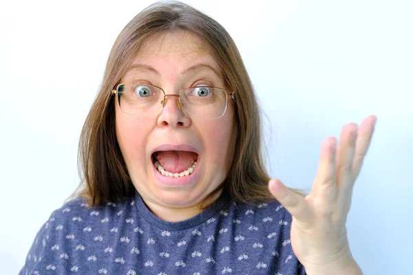 Close Funny Face Mature Charismatic Woman Years Old Grimaces Screaming — Stock Photo, Image