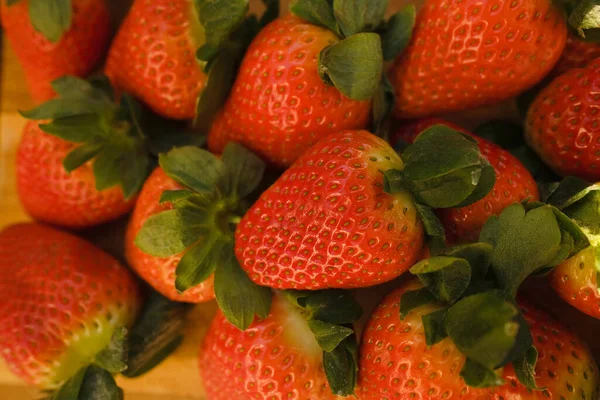 Appetizing Ripe Red Fresh Strawberries Fragaria Wooden Board Fresh Vitamin — Stockfoto