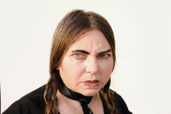 Olgun Ucube Kadın Portresi Gotik Tarzda Yapılmış Suratında Kızgın Pandomimci — Stok fotoğraf