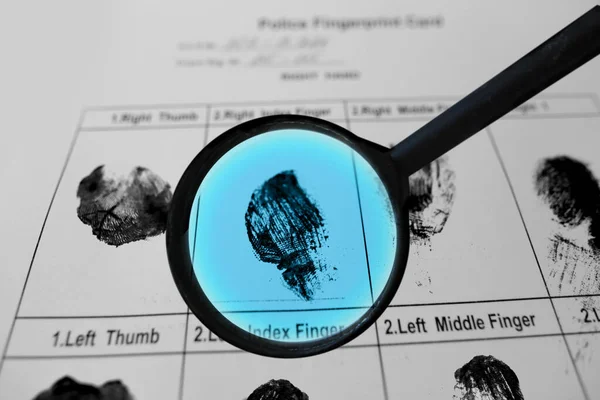 Specialista Forense Detective Identifica Impronte Digitali Sulla Scena Del Crimine — Foto Stock