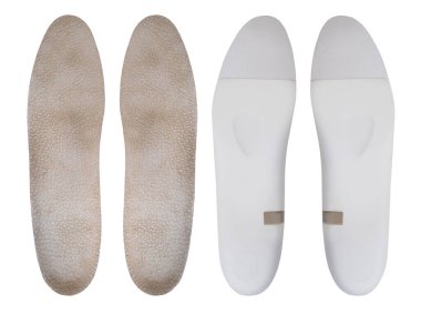 Deri, kemer destekli doğal ortopedik tabanlar, ayakkabı içindeki ayak pozisyonunun düzeltilmesi için özel ürünler, ayak hastalıkları kavramı, tasarımcı için beyaz arka planda tecrit