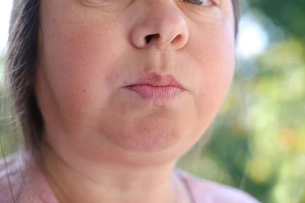 Close Parte Rosto Mulher Madura Anos Metade Inferior Face Rugas — Fotografia de Stock