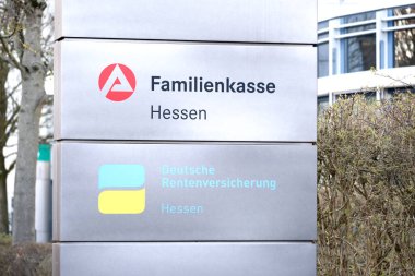 Almanya Emeklilik Fonu, Familienkasse ofisi, Ödeme Çocuk Emeklilik Sigortası Federasyonu, Nüfus Değişikliği, Almanya - 4 Mart 2024