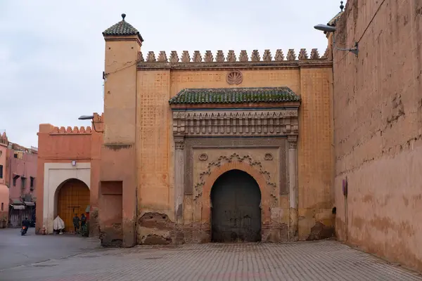 Antigua Muralla Fortaleza Con Puerta Detalles Auténticos Arquitectura Tradicional Marroquí — Foto de Stock