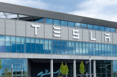 Gigafactory Berlin-Brandenburg Tesla, Otomotiv endüstrisi Avrupa 'da üretim yeri, sürdürülebilir ve verimli bir tesis, Berlin, Almanya - 26 Nisan 2024