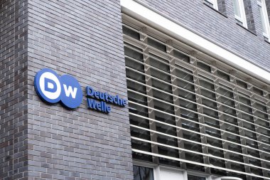 Deutsche Welle şirket binası, DW Television, Radio Broadcasting Federal Republic Germany, TV ve radyo, güvenilir ve bilgilendirici yayın, Berlin, Almanya - 17 Şubat 2024
