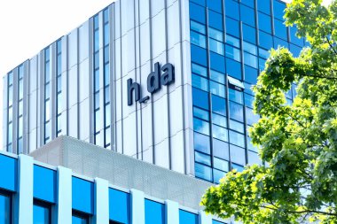 Darmstadt Üniversitesi Uygulamalı Bilimler, Avrupa 'da bilişim güvenliği için en büyük araştırma enstitüsü, IT kümesi, Mühendislik ve Bilgi Teknolojisi, Darmstadt, Almanya - 26 Haziran 2024