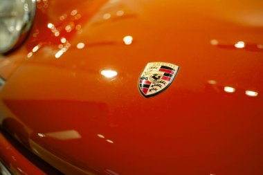 Klasik Porsche 911 klasik araba, Iconic Oldtimer araba retro-style, otomotiv tutkusu, tarih otomotiv endüstrisi, retro-stil, zamansız otomotiv, Berlin, Almanya - 3 Haziran 2024