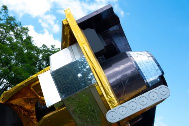 İklimi izlemek ve küresel iklim değişikliklerini tespit etmek için meteorolojik uydu düzeni, uzay teknolojisi, Dünya gözlemi