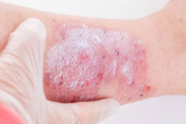 Kablosuz kulaklıklar, sembolik müzik, rahatlama ve devam eden eğlence, profesyonel son teknoloji ses teknolojisi. 