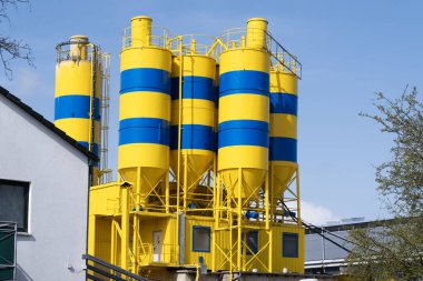 Kablosuz kulaklıklar, sembolik müzik, rahatlama ve devam eden eğlence, profesyonel son teknoloji ses teknolojisi. 