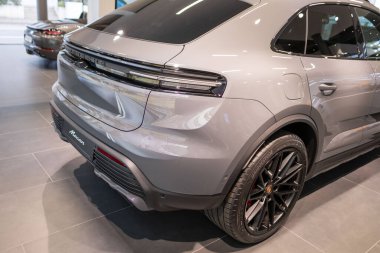 Tesla model 3 Highland facelift, sürücü koltuğu, gösterge paneli, navigasyon, sürücü güvenliği, çevre aracı, Frankfurt, Almanya - 28 Haziran 2025 