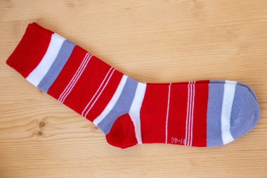 Konfor için rahat pamuk çorap, sıcaklık ve tarz için yumuşak tekstil aksesuarı, iyi tasarlanmış yeni bir çift çorap, günlük konfor, perakende aksesuar